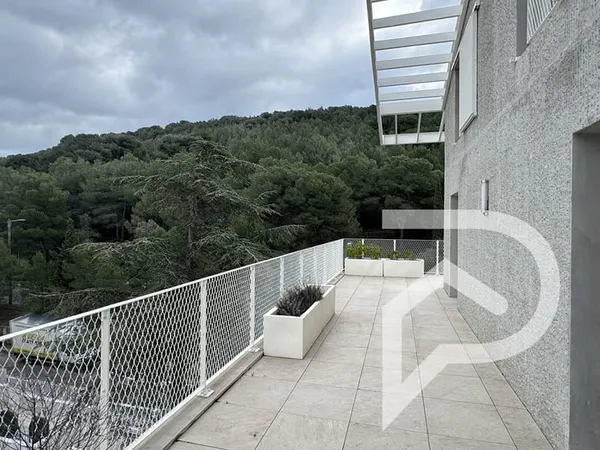 Appartement Sete 5 pièce(s) 139.57 m2 
