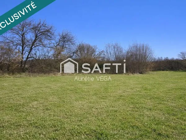 Entre Mirepoix et Laroque-d'Olmes — Terrain constructible au calme