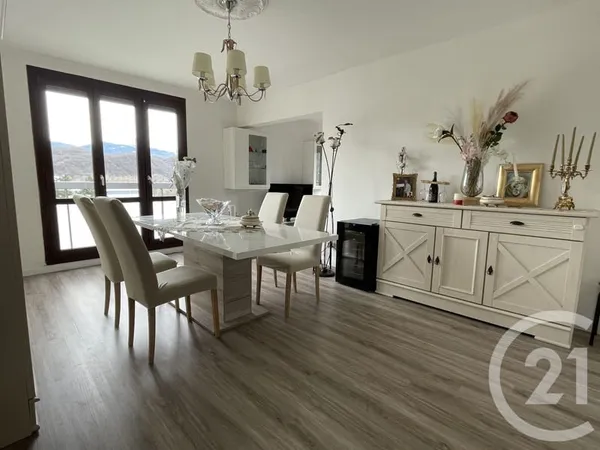 Appartement 4 pièces 95 m² 