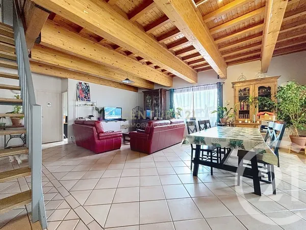 Appartement 6 pièces 155 m²