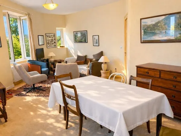 SUPERBE APPARTEMENT DE 100 M2 SITUE EN PLEIN COEUR DE PERROS 