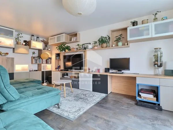 À vendre : Appartement 3 pièces à Saint Denis - La Plaine Saint-Denis 