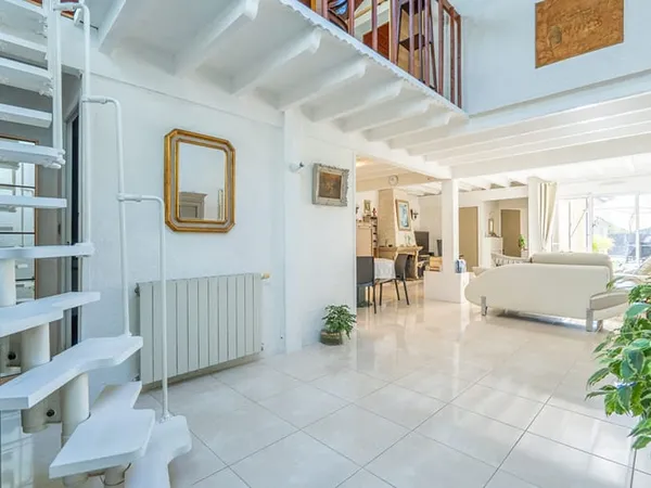 Bas Floirac / Bordeaux - Maison de 140m² avec jardin et garage