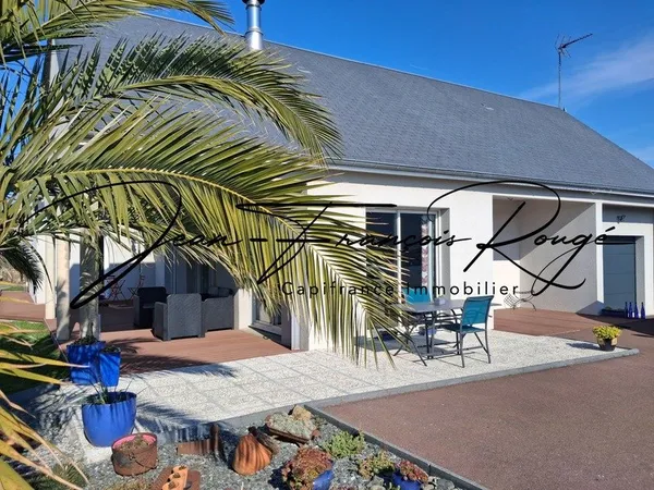 Rare à la vente !!! Magnifique plain-pied de 146 m² construit en 2007 avec quatre chambres