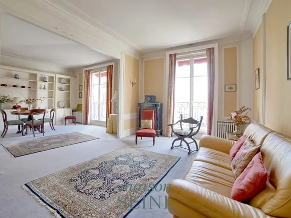 Exclusivité - Neuilly Madeleine Michelis - bel ancien - étage élevé - 3 / 4 chambres - vues dégagées
