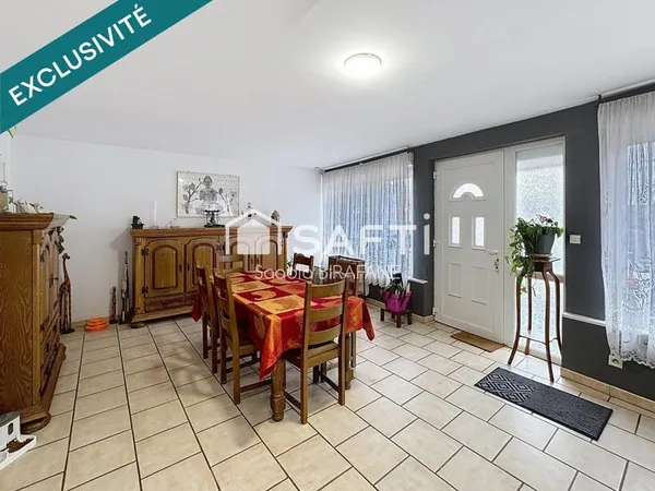 Maison 135 m² - 4 chambres - Grand garage - Terrain 696 m²