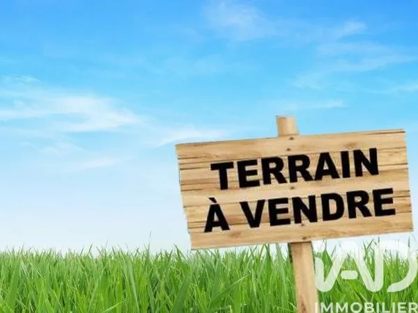 Terrain 2247 m²
