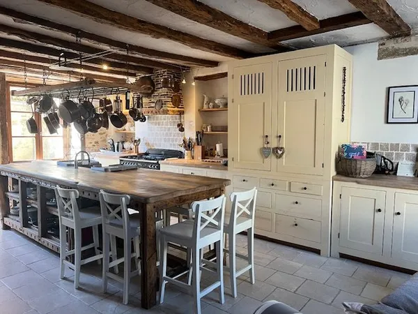 Maison Vente Rochechouart 9p 290m² 285000€