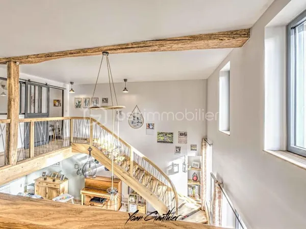 Grange rénovée d'exception 180 m2 - Volumes, lumière et prestations de qualité