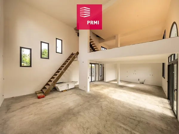 Au coeur de St Paul - Villa contemporaine 200 M² avec piscine - Projet à fort potentiel