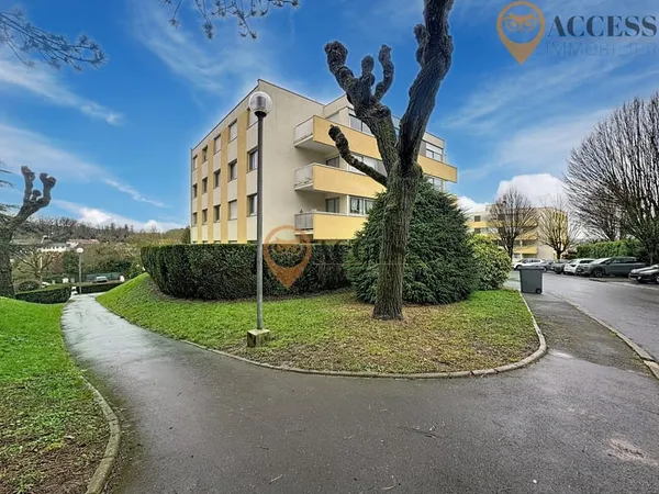 DOMONT - Appartement de type F4 avec parking, cave et terras