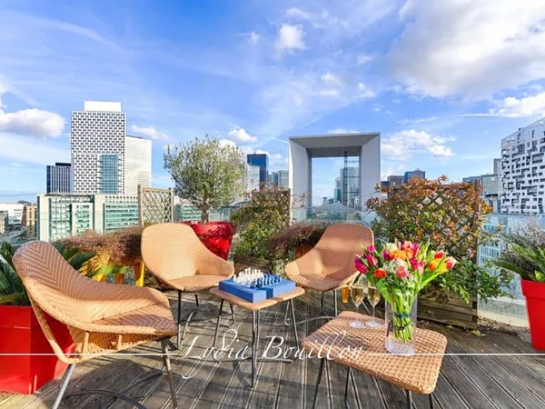 Duplex de 4 pièces de 98 m2 avec terrasse de 75 m2 et balcon