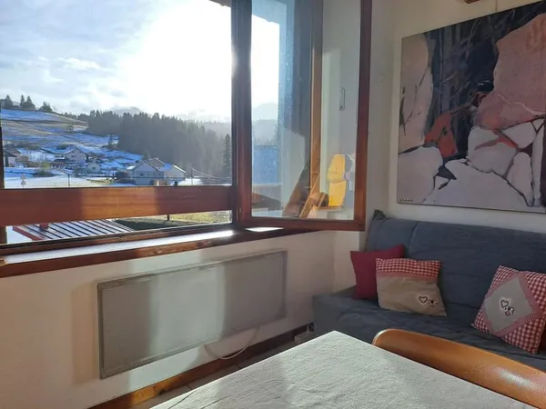 PREMANON : Studio lumineux au coeur de la nature