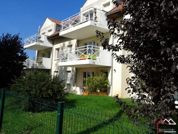 Ogy , appartement F3 en Rez de jardin