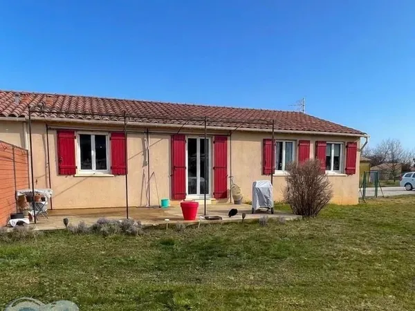 ST CHRISTOL maison Jumeléé de 86 m² habitables sur terrain de 415 m²²