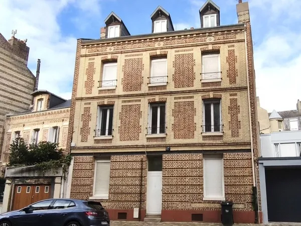 Appartement entièrement rénové 37,45 m² Carrez à vendre 2 pièces LE HAVRE (76) Copropriété bénévole