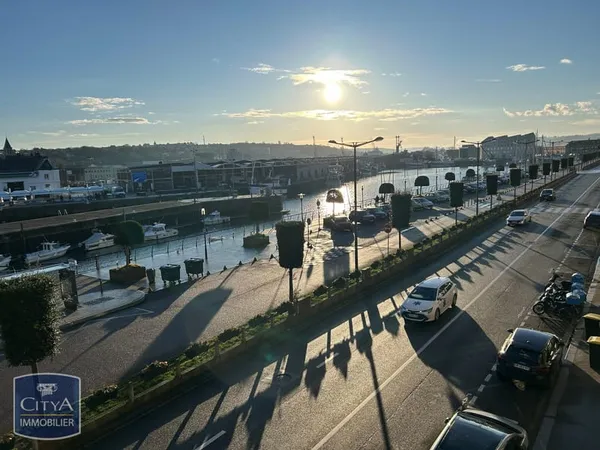 Bien immobilier de rendement Vente Dieppe  70m² 179000€