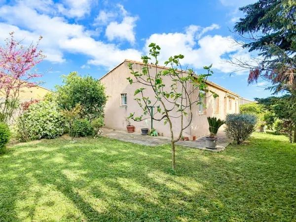 CARCASSONNE - MAISON - PP - 3 CHAMBRES - TERRAIN 800M2