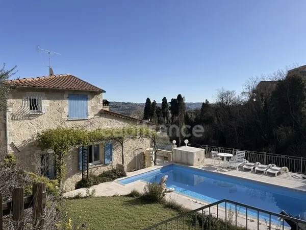 Grasse Saint-Mathieu / proche Sophia - VILLA provençale au calme + garages + piscine