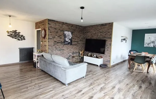 Maison 5 pièces 176 m²