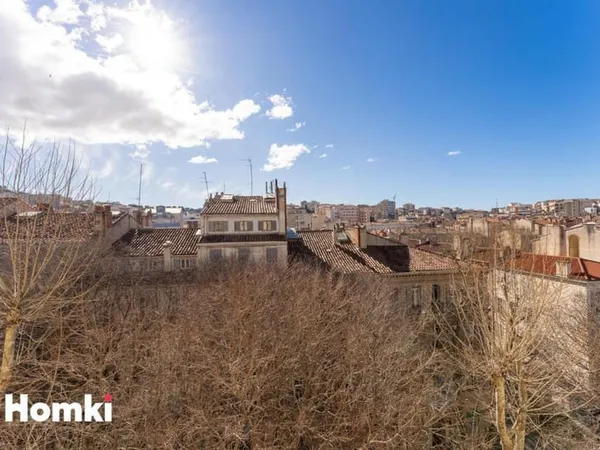 Appartement T4 de 80 m2 à Marseille 13007, Avenue de la Corse