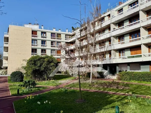 Appartement 4 PIECES 15 min gare