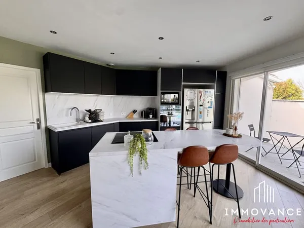 Villa contemporaine // Plain pied // Pool house