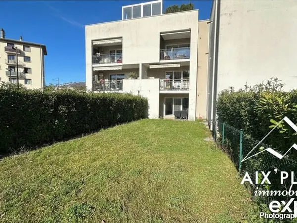 APPRTEMENT T3 AVEC GRAND JARDIN