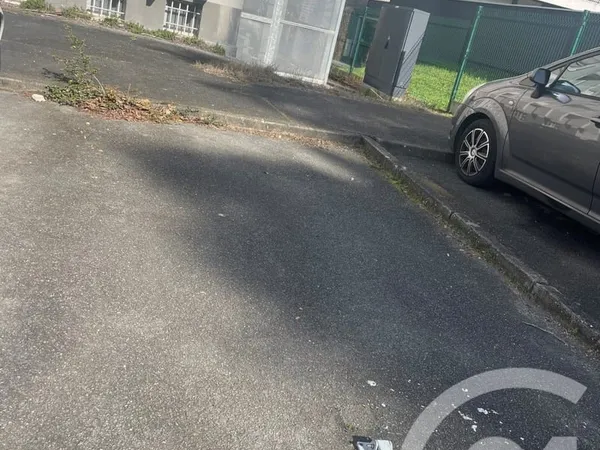 Parking 10 m²