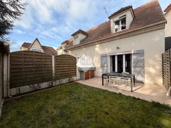 Maison 3 pièces avec jardin et garage