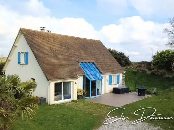 EXCLUSIVITE - Au calme, maison 3 chambres avec bureau sur parcelle de 2185m²