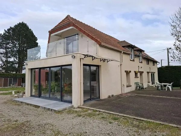Maison habitable de suite proche L'Aigle 8 pièce(s) 147 m2
