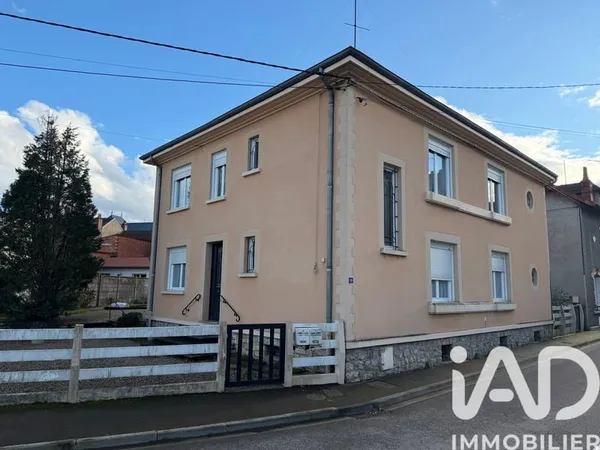 Immeuble de rapport 3 pièces 160 m²