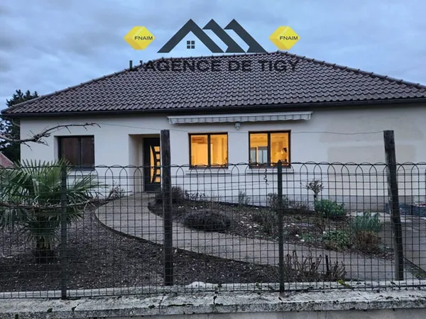 Maison plain-pied dans centre bourg