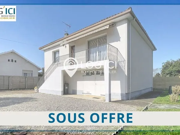 Maison à Gelos au calme avec un beau potentiel !