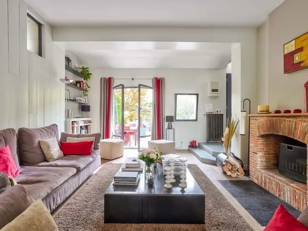 Grace - Maison Familiale contemporaine de 180m2 avec jardin et dépendance
