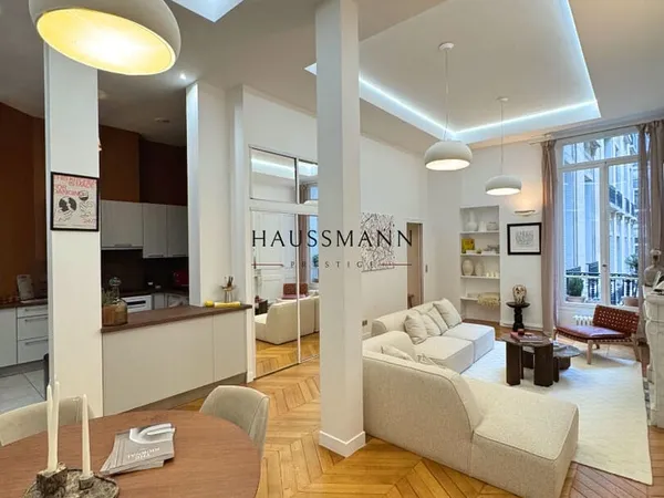 Appartement Paris VIII Eme