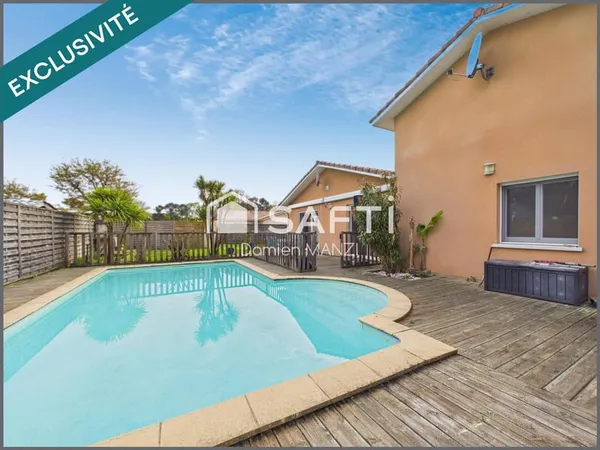 MAISON T5 AVEC PISCINE