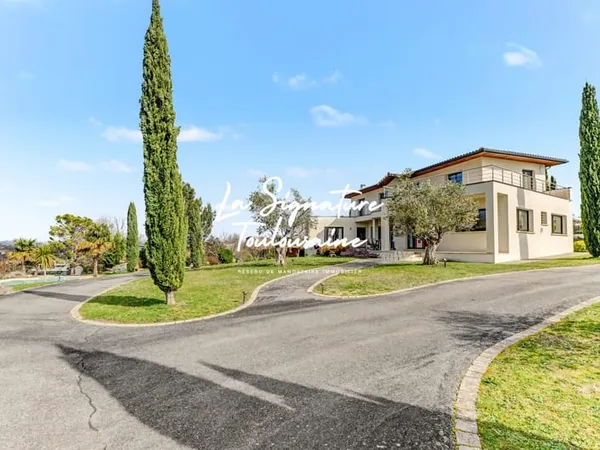 Maison contemporaine d'exception - Vue panoramique - Piscine