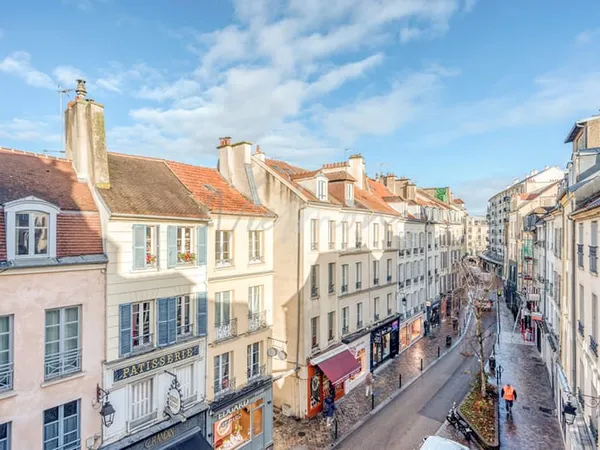 COUP DE COEUR DUPLEX RÉNOVÉ EN PLEIN CENTRE DE SAINT-GERMAIN-EN-LAYE