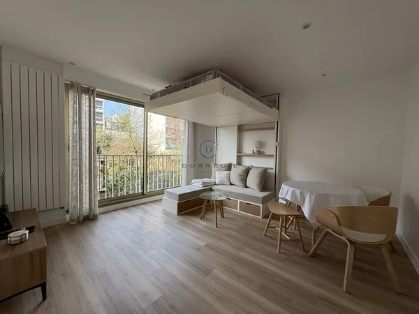 COUP DE COEUR COURBEVOIE STUDIO 29 M2 MEUBLE REFAIT A NEUF