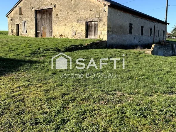 Grange de 300m2 avec possibilité de réaliser 2 appartements