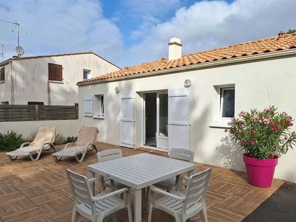 Maison de plain-pied à 100m de la plage