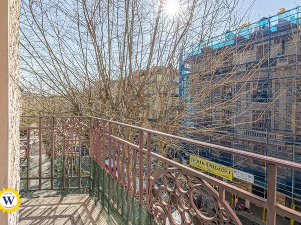 NICE LIBERATION / JOSEPH GARNIER - 2 pièces de 34 m2 avec balcon Sud/Est ! A proximité marché de la 