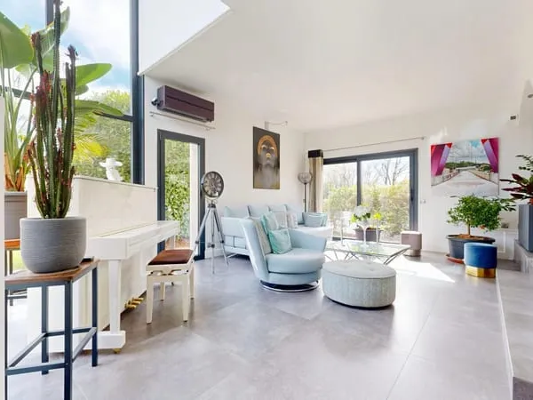 Maison d'exception T5 de 220 m² avec piscine - Chemins de Al