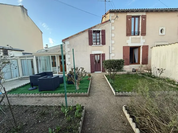 Maison 110m2 avec jardin et garage quartier Chilvert