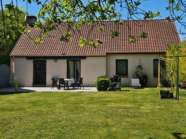 Pavillon de plain-pied au coeur de Flesselles