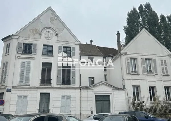 À vendre, duplex 2 pièces avec parking centre-ville de Meaux