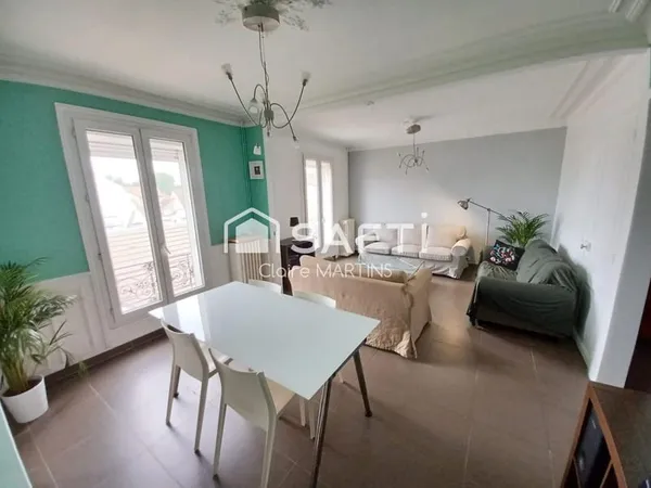 **RARE - LE CHARME DE L'ANCIEN AU CŒUR DE NANTERRE - DUPLEX DERNIER ÉTAGE**