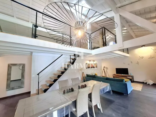 Maison 6 pièces 140 m²